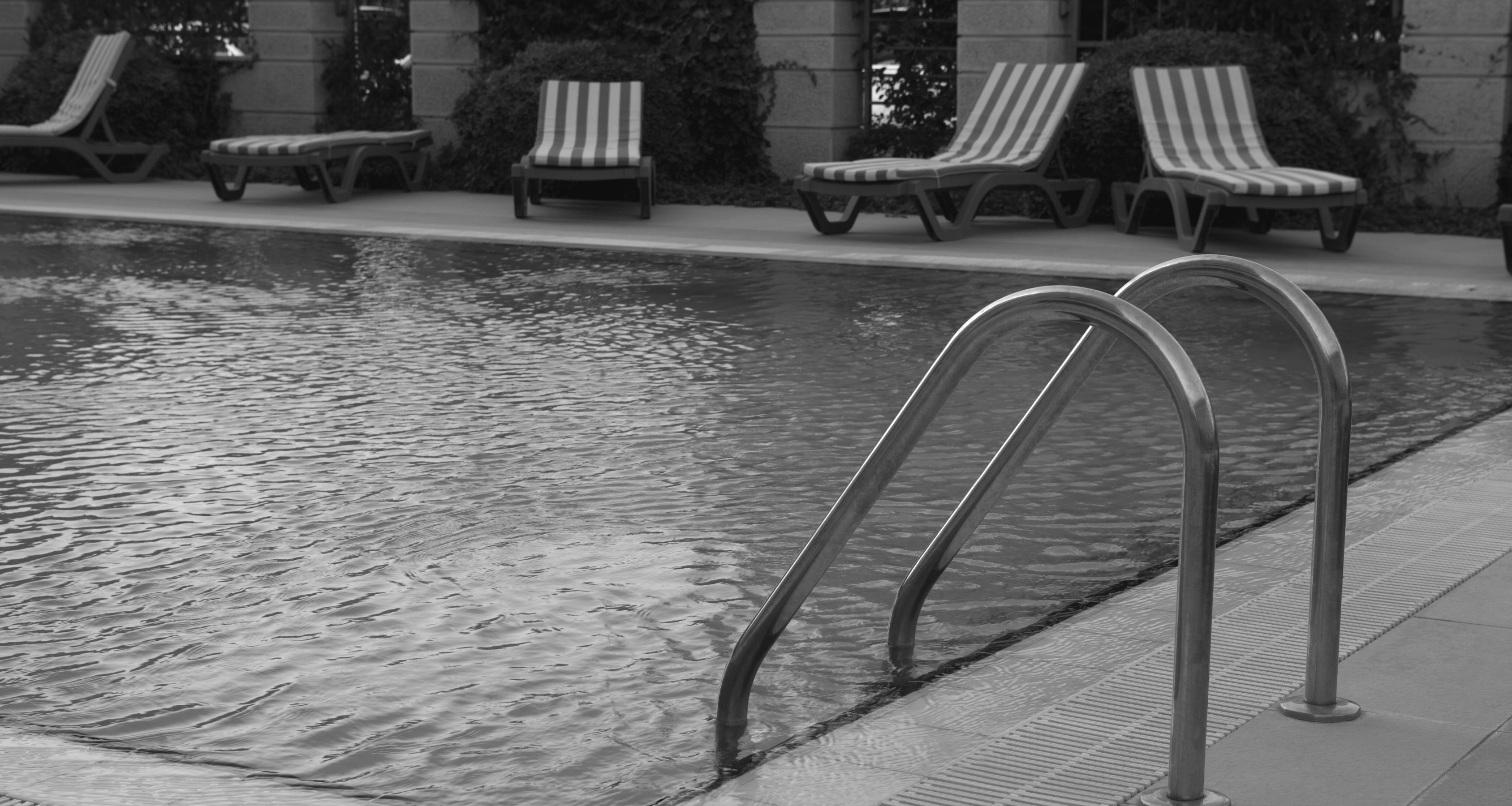 Hero banner image adoute